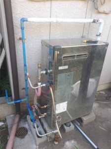 鴨川市　太陽熱温水器対応型石油給湯器交換