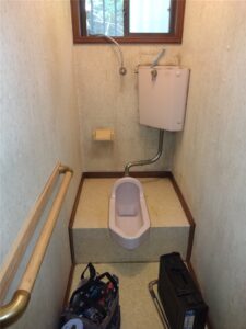 鴨川市　トイレ改修工事