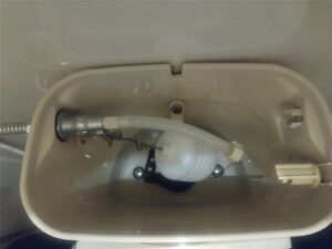 鴨川市 　簡易水洗トイレタンク部品交換