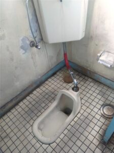 鴨川市　トイレ改修及び部品交換工事