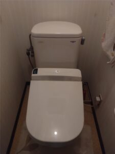 館山市　2階トイレタンク部品交換