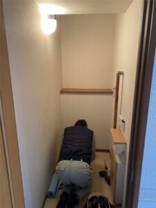 袖ヶ浦市　トイレ便器交換とクロス・CF張替工事