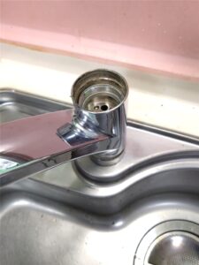 鴨川　水栓部品交換