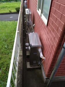 鴨川市　石油給湯器交換工事