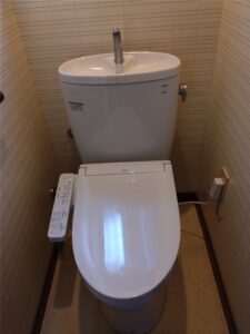 鴨川市　ウォシュレット交換工事