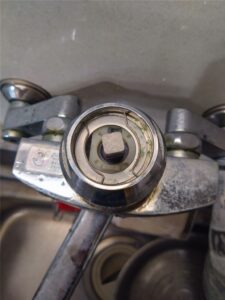 館山市　混合水栓部品交換工事