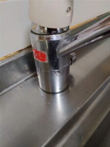 鴨川市　キッチンワンホール水栓部品交換