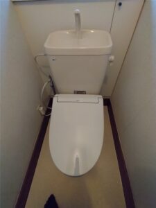 鴨川市　トイレタンク部品交換