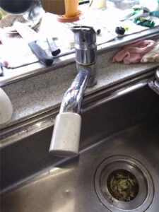 鴨川市  キッチンワンホール水栓交換