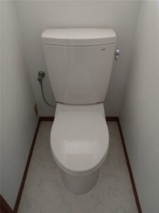 鴨川市　便器設置工事