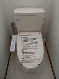 鴨川市　便器設置工事