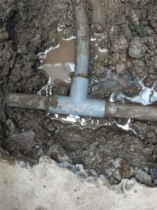 千倉町　水道管漏水修理工事