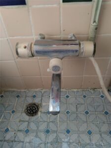 館山市浴室カベ付サーモシャワー水栓交換