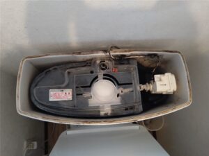 勝浦市　トイレタンク部品交換