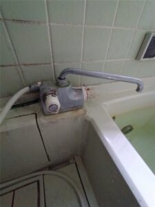 館山市　浴室デッキ水栓交換工事