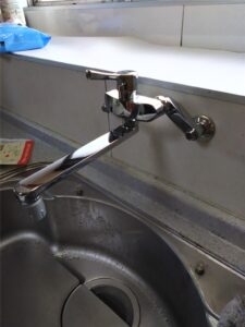 南房総市　キッチン壁付シングル水栓交換