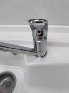 館山市　キッチンワンホール水栓部品交換