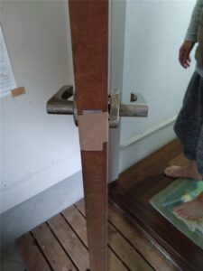 南房総市　ドアレバーハンドル交換