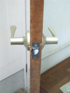南房総市　ドアレバーハンドル交換