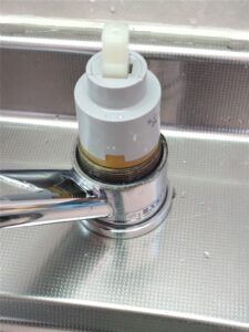 館山市　キッチンワンホール水栓部品交換