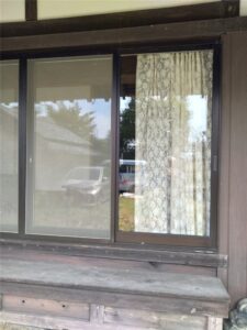 鴨川市　掃き出しペアガラス交換