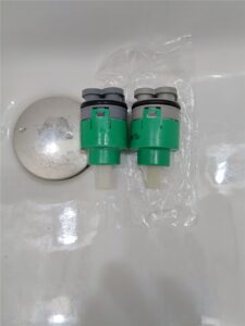 鴨川市宮 離れ洗面台水栓部品交換