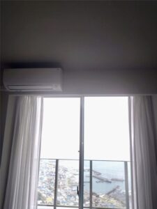 鴨川市　カーテン交換