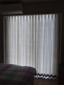 鴨川市　カーテン交換