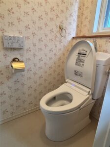 鴨川市　便器交換工事