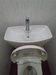 南房総市　トイレタンク部品交換