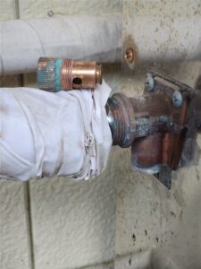 南房総市　石油給湯器逃し弁交換