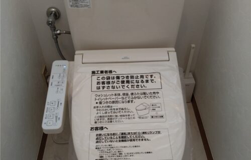 鴨川市　便器設置工事
