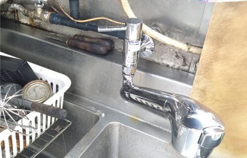 鴨川市　厨房配管修理工事