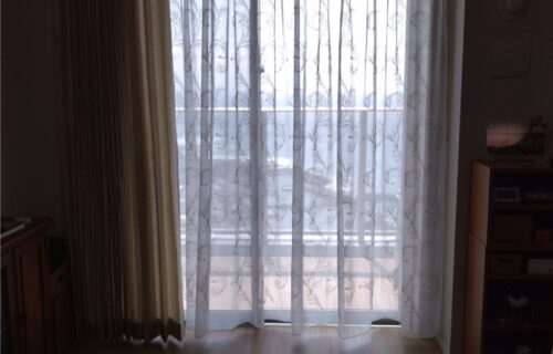 鴨川市　カーテン交換