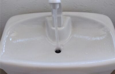 館山市　2階トイレタンク部品交換