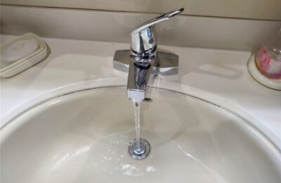鴨川市　洗面台水栓交換
